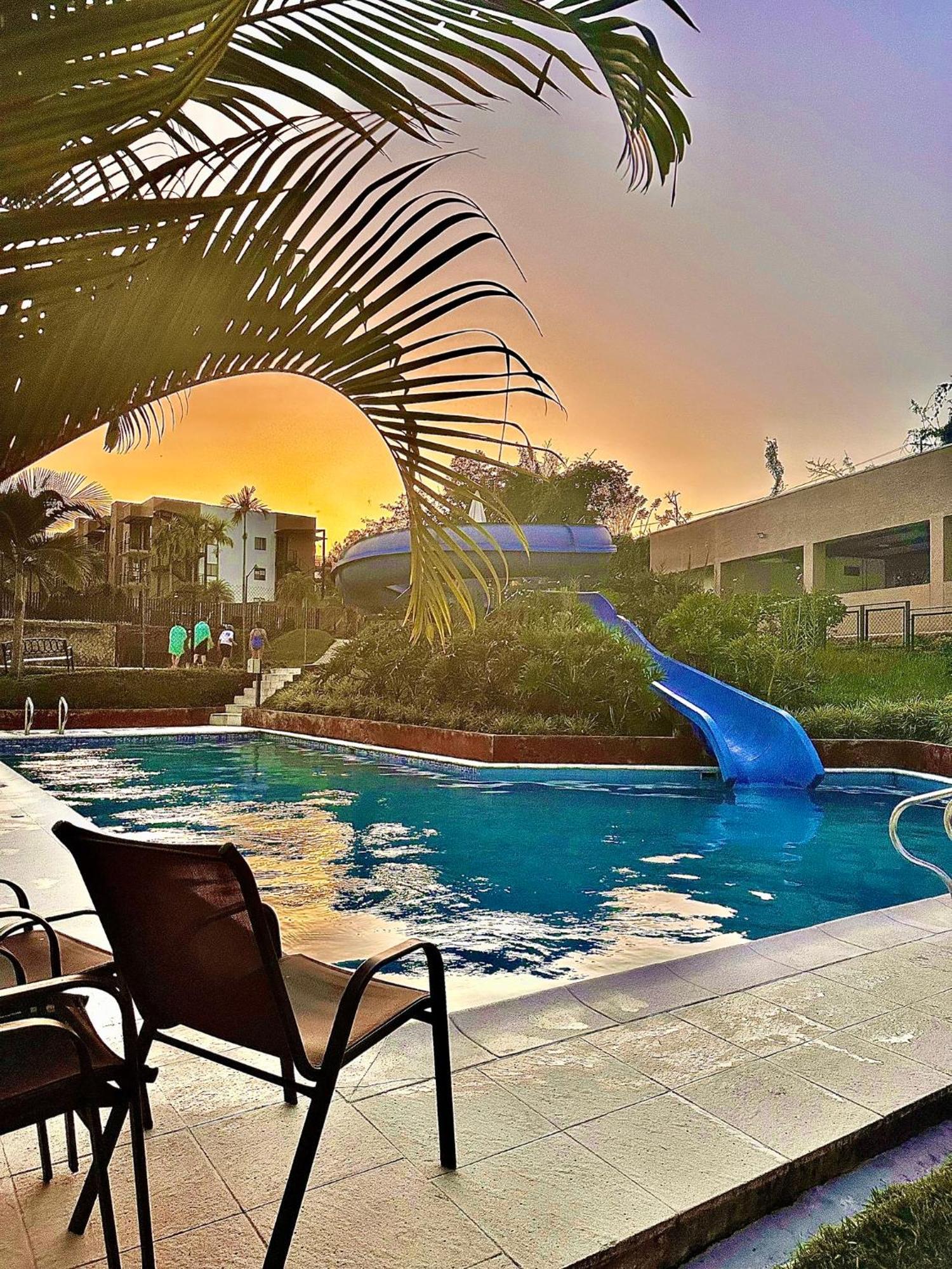 Apartamento Privado Vacacional A 5M Del Aeropuerto, 20 Minutos Del Parque Del Cafe Y Centro De Armenia Con 4 Piscinas, 3 Jacuzzi, Sauna By Molca Xperiences 3H Exteriér fotografie